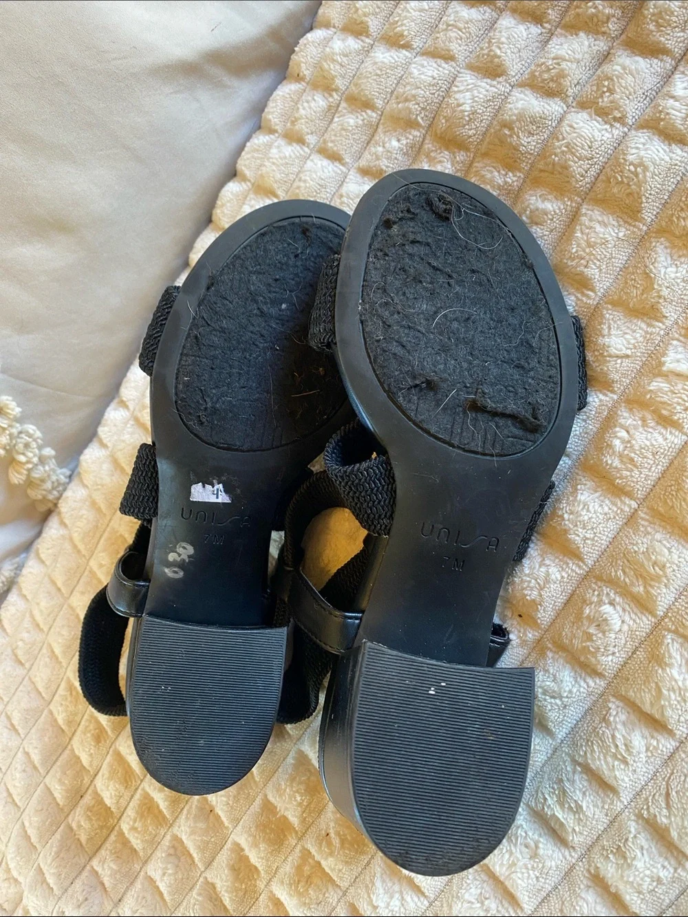 Unisa Black Elastic Strap Block Heel Sandals